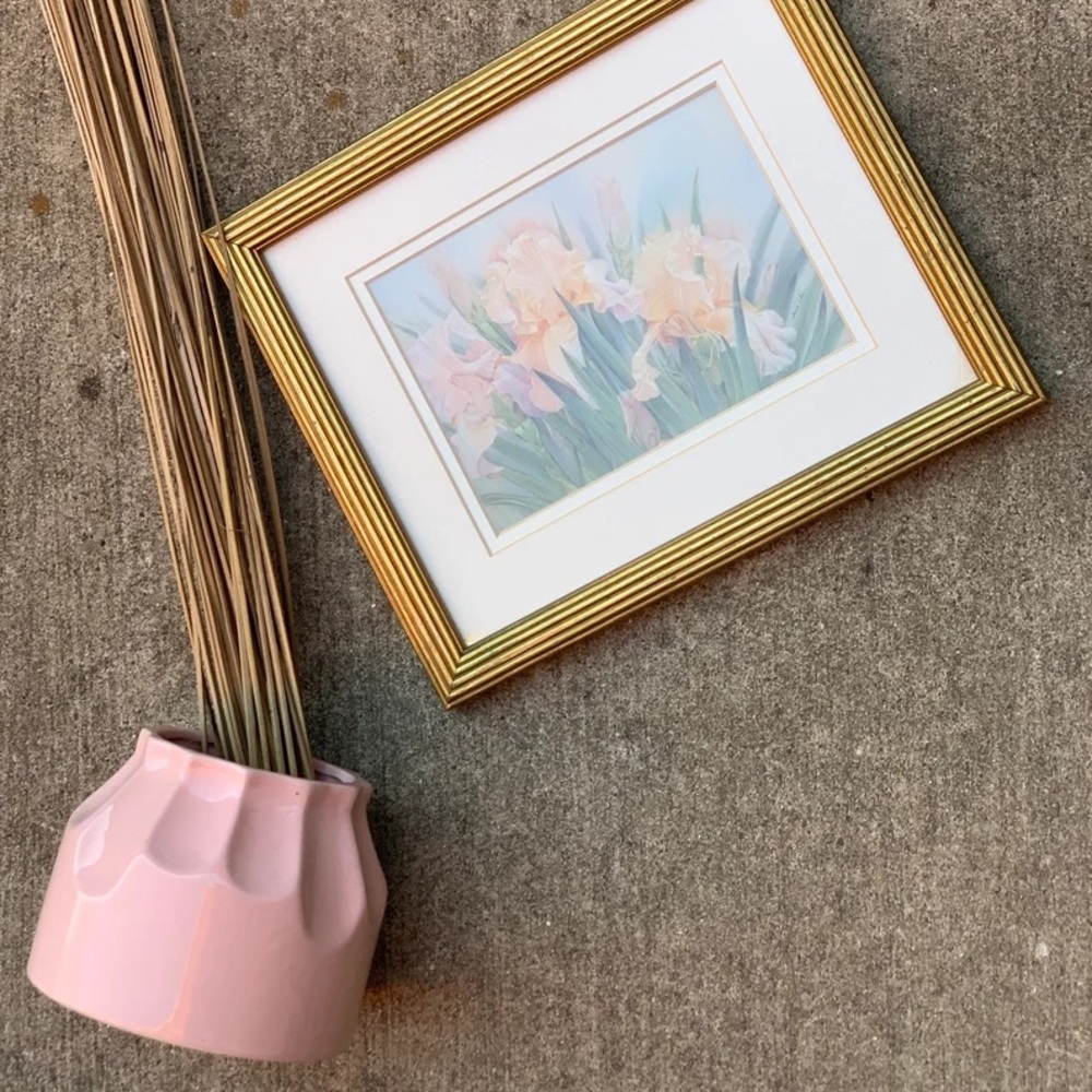 Vintage Vase & Picture Set